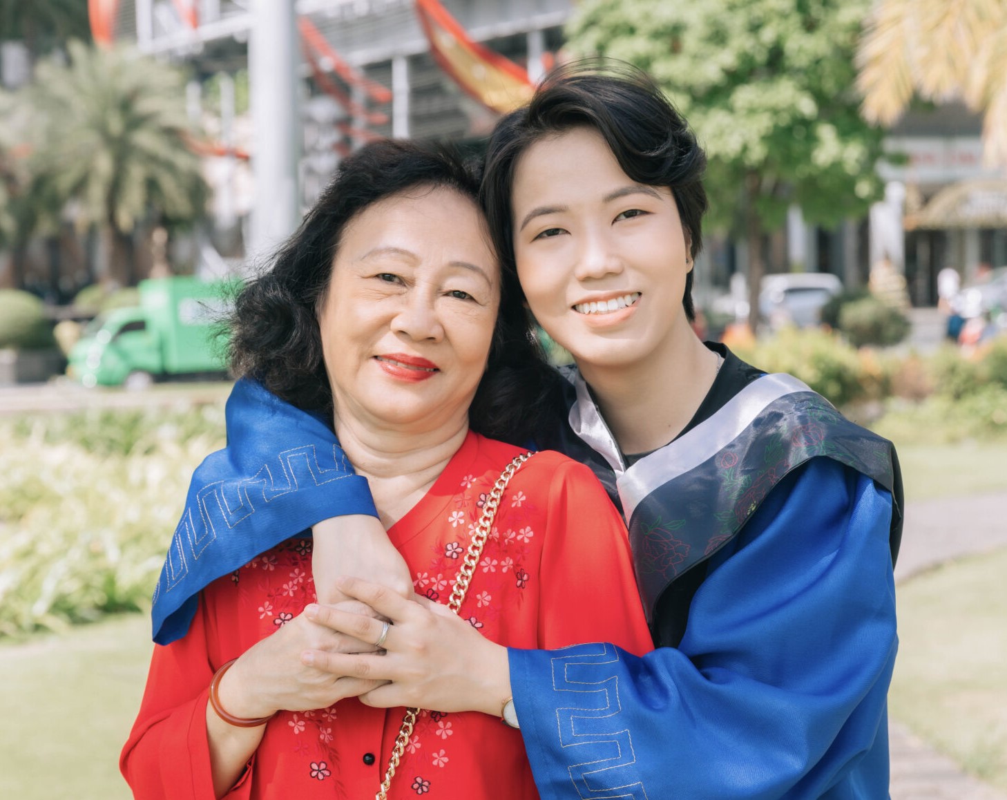 Phụ huynh học sinh Quỳnh Hoa