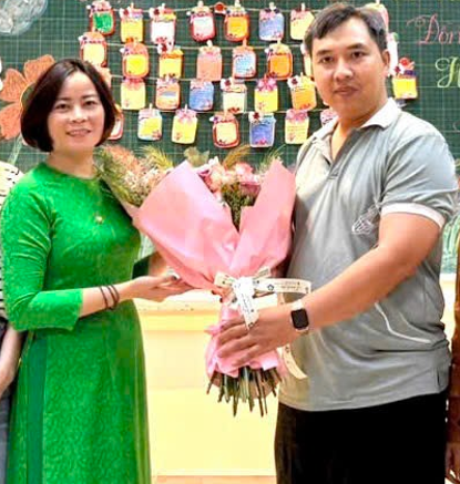 Phụ huynh học sinh Tuyết Nhi